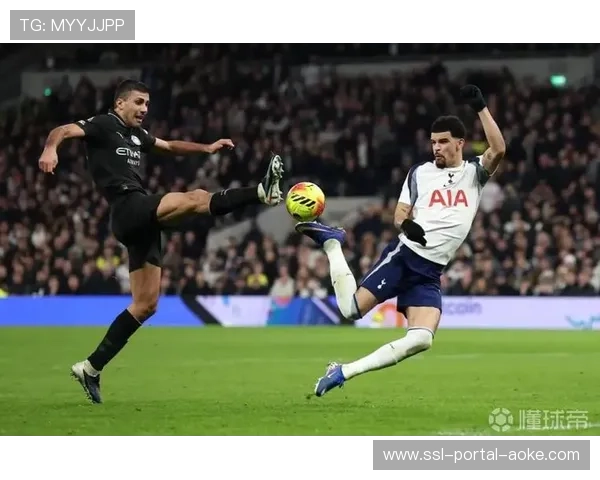 热刺锋线告急：索兰克对阵曼城伤退，周末出战曼联存疑